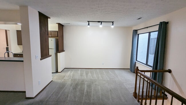 Foto del edificio - 70 Twilight Dr