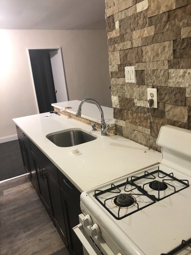 Foto principal - 2555 Ocean Pkwy