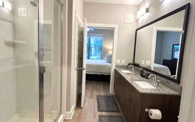 Building Photo - 1160 Johnson Ferry Rd NE