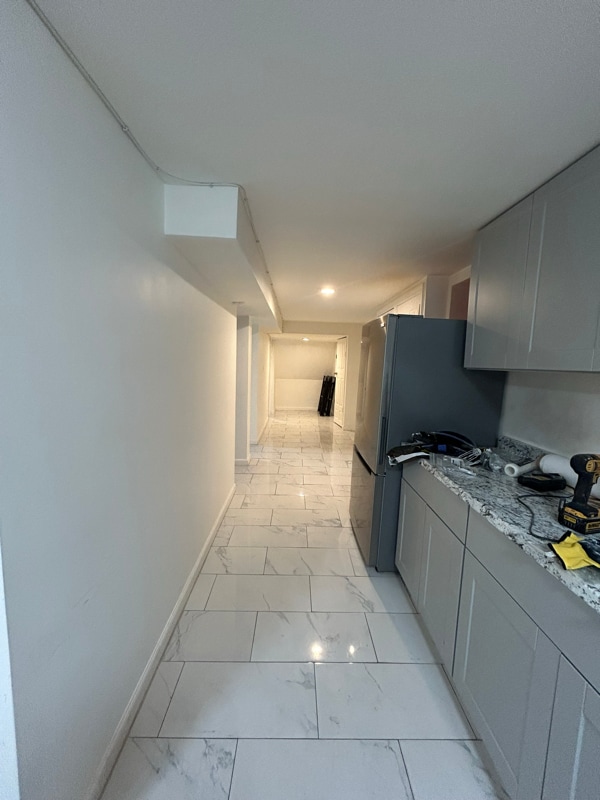 Building Photo - 94 Eaton Pl