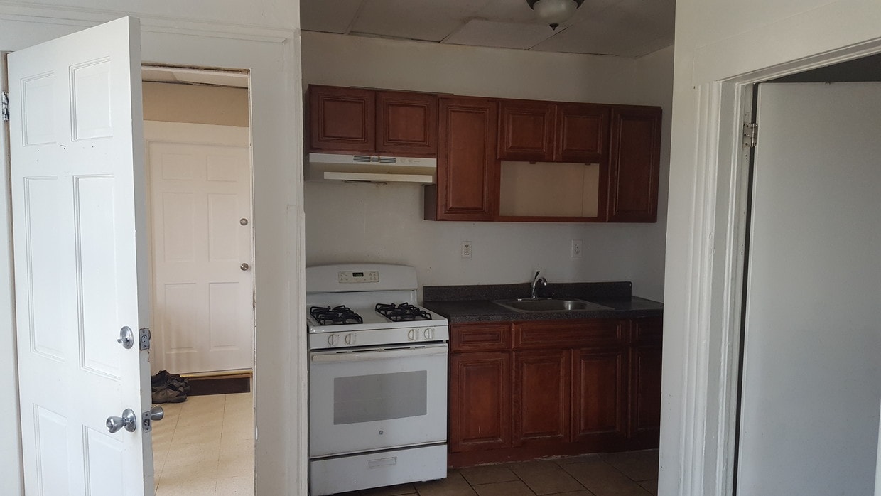 593 Van Houten Ave, Clifton, NJ 07013 Apartments in Clifton, NJ