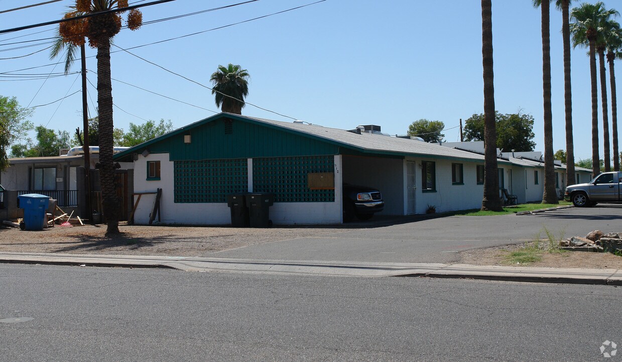 Foto principal - 712 N 39th Ave