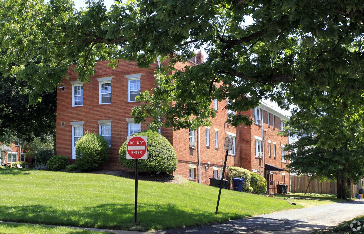 Foto del edificio - 918 Jefferson St