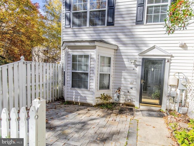 Building Photo - 40 Amberstone Ct