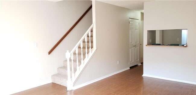 Building Photo - 736 W. Collins