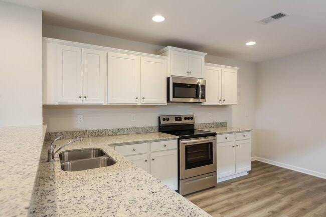 Building Photo - 617 Green Wigeon Rd