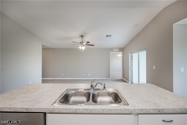 Building Photo - 2910 61st St W