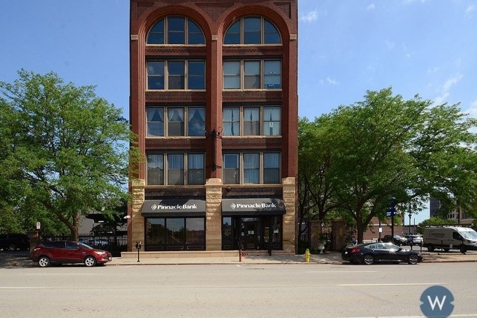 The Riley - 1012 Douglas St - The Riley - 1012 Douglas St