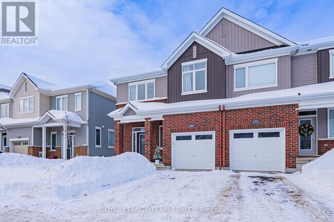 Photo du bâtiment - 6 Darvoy Mews