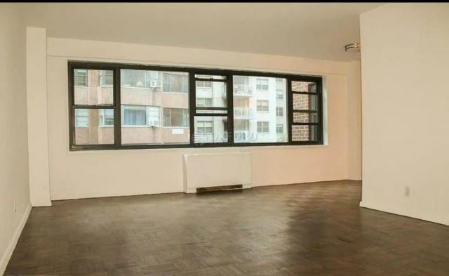 Foto principal - 1 bedroom in NEW YORK NY 10022