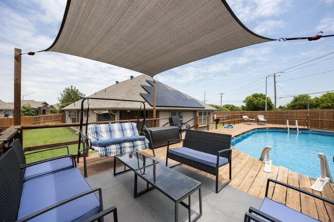 Foto del edificio - 2133 Blakely Ct