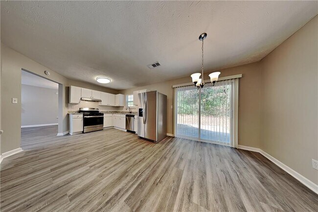 Building Photo - 554 Sherwood Oaks Rd