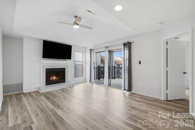 Building Photo - 18865 Vineyard Point Ln