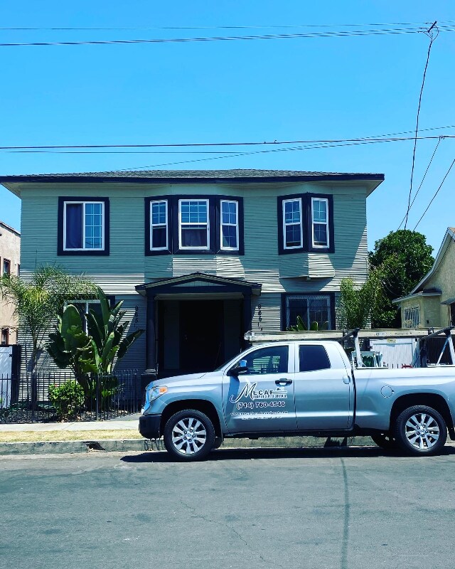Photo - 965 W 42nd Pl