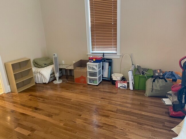 Foto del edificio - 7 Wendell Plz