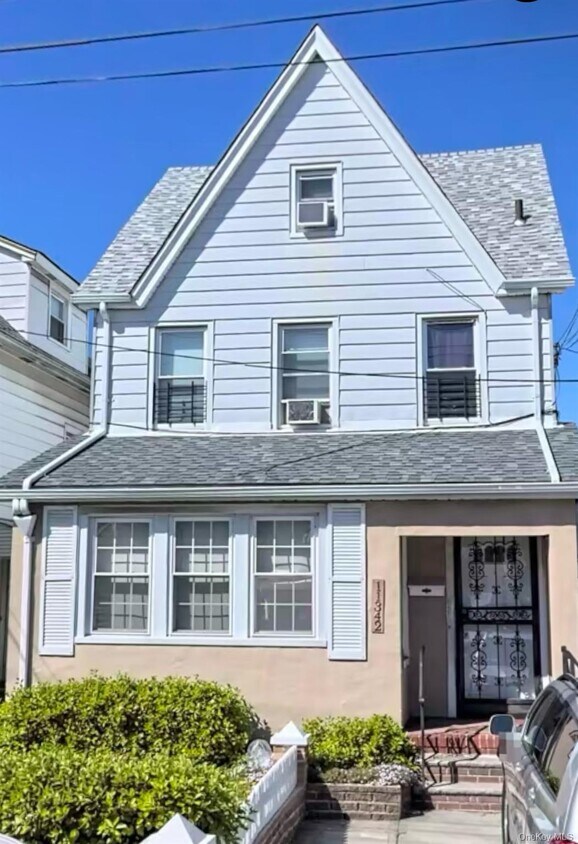 Foto principal - 113-42 208th St