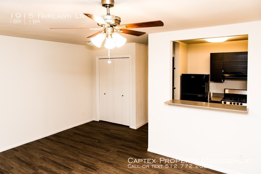 Foto principal - 1915 Fairlawn Ln