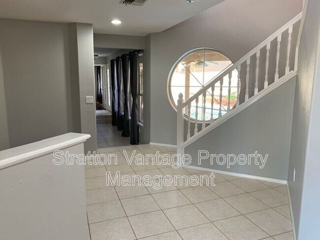 Building Photo - 11252 E Sahuaro Dr