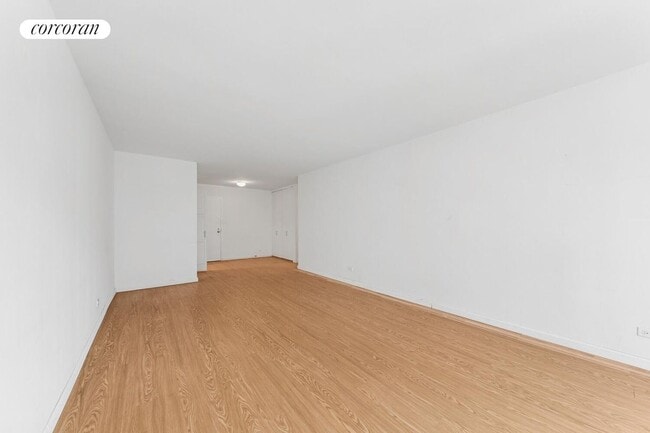 Foto del edificio - 501 E 87th St