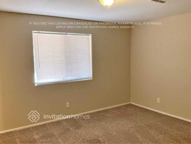 Foto del edificio - 250 Dakota St