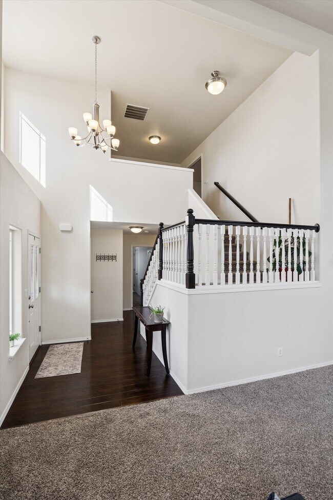Foto del edificio - 3281 Reed Ave