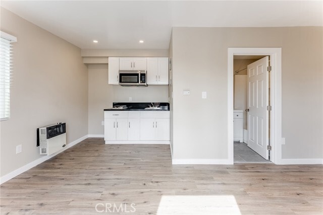 Building Photo - 12008 Roscoe Blvd