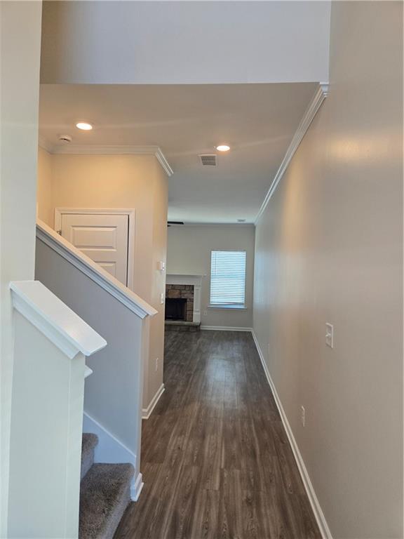 Foto del edificio - 326 Melody Ln