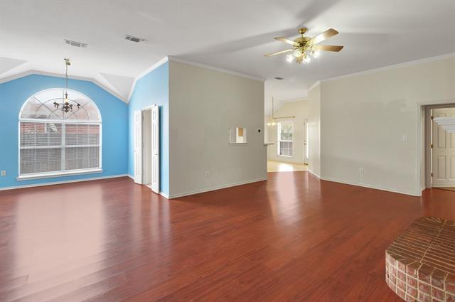 Building Photo - 3320 Rustic Dr