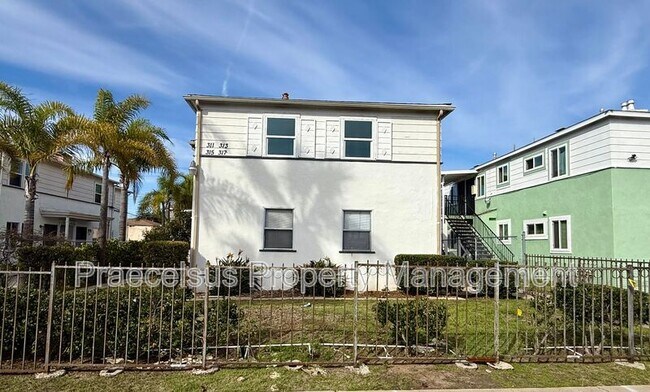 Foto del edificio - 317 E 5th St