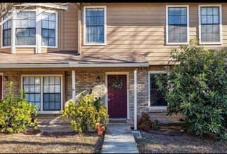 Building Photo - 11404 Walnut Ridge Dr