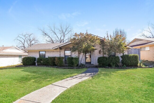Foto del edificio - 2532 Belhaven Dr