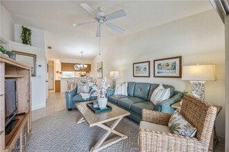 Building Photo - 1325 Mainsail Dr