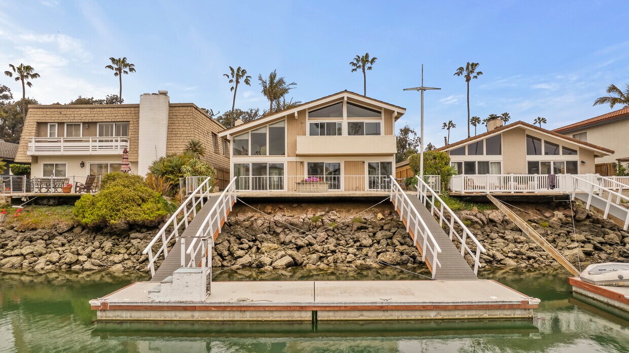 Foto principal - 2957 Seaview Ave