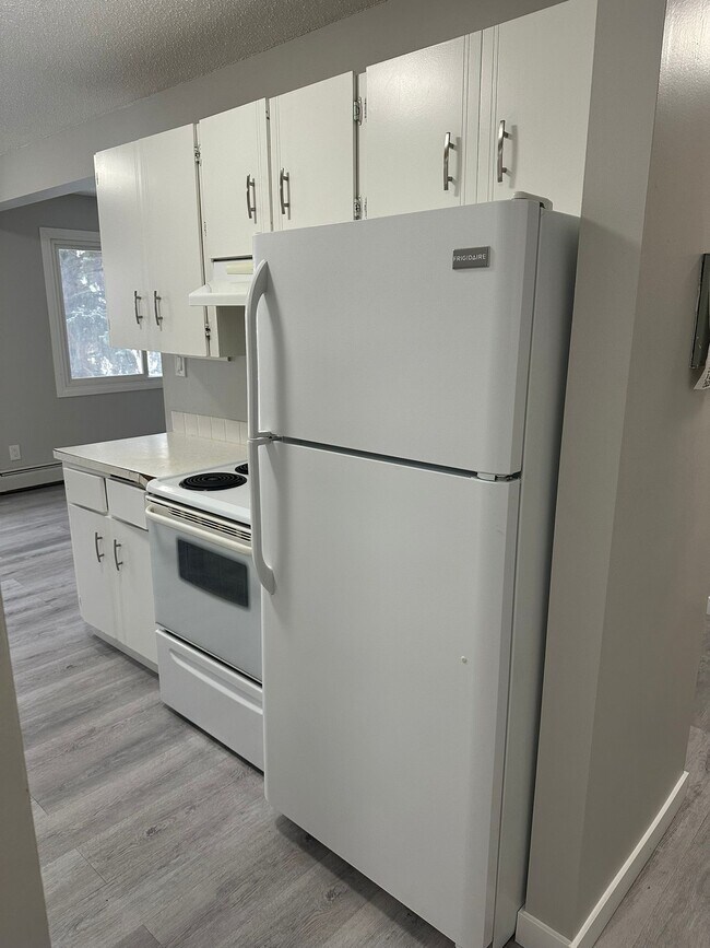 Photo du bâtiment - 4507-344 44 Ave