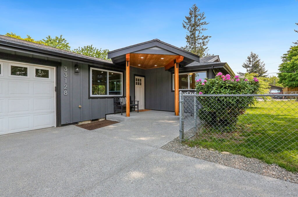 Foto principal - 33128 SE 44th St