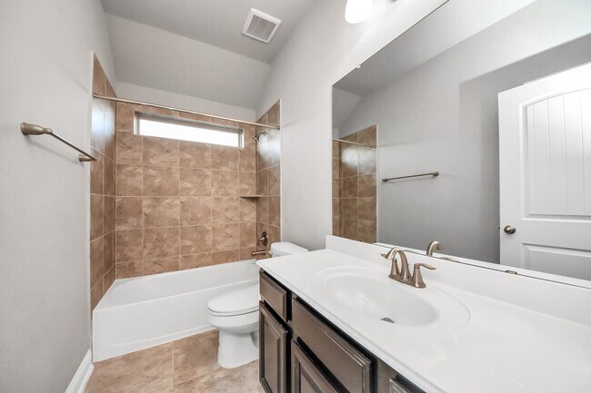 Foto del edificio - 29838 Norwood Canyon Ln