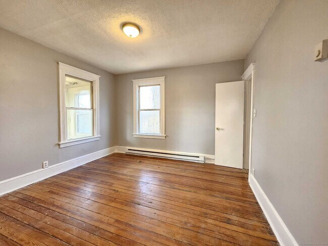 Foto del edificio - 183 Orange St