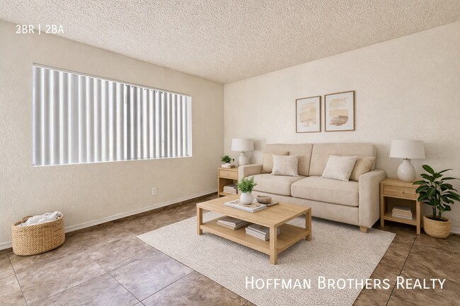 Foto del edificio - 8926 Burnet Ave