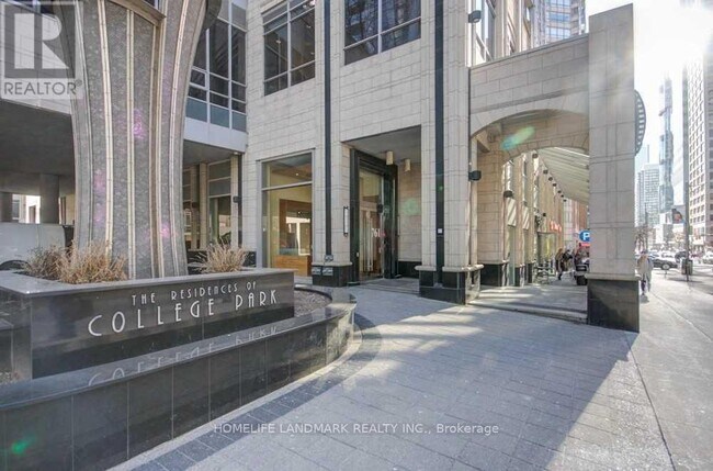 Building Photo - 761 Bay St.