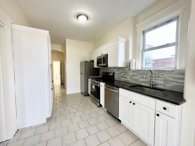 Building Photo - 38 63rd St