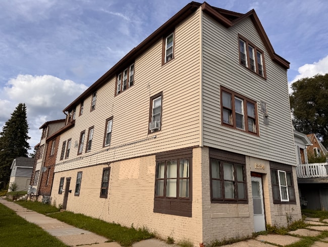 Building Photo - 1334 Minnesota Ave