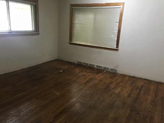 Foto del edificio - 14300 Abington Ave
