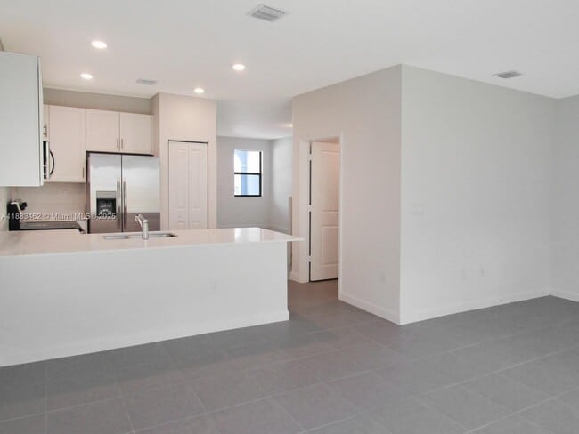 Building Photo - 13401 SW 287th St