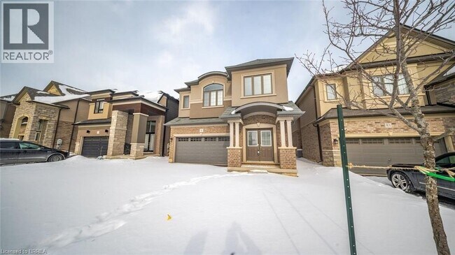 Building Photo - 81 HITCHMAN St