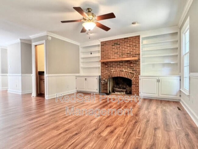 Foto del edificio - 114 Barclay Crescent