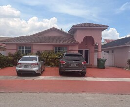 Building Photo - 8814 NW 109th Terrace