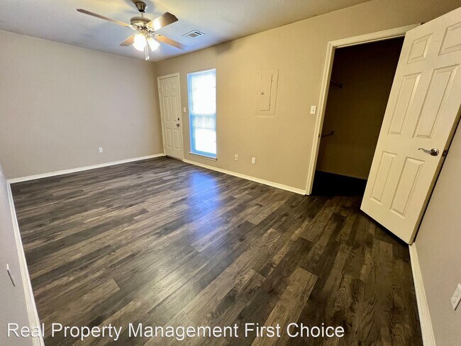 Foto del edificio - 2 br, 1 bath House - 5019A S 28th St