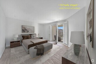 Building Photo - 2233 Martin, 405