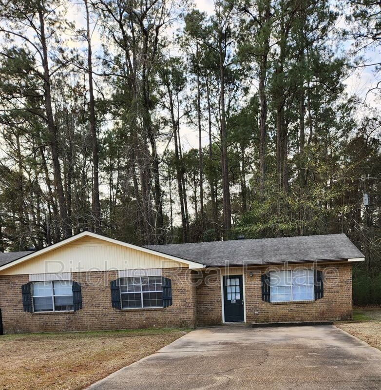 434 Park Pl, Ball, LA 71405 House Rental in Ball, LA