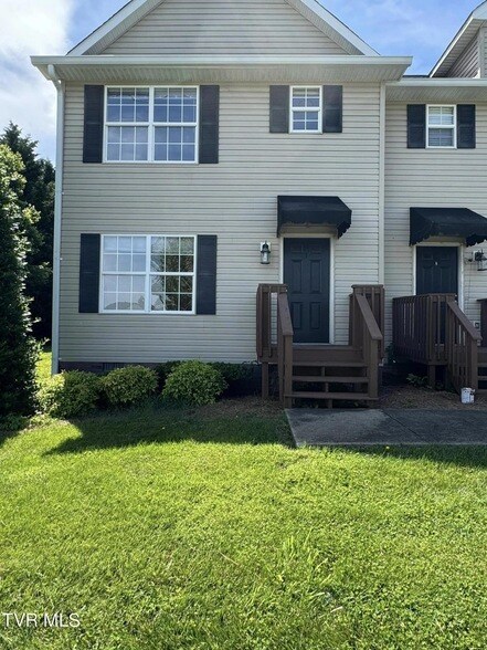 Foto del edificio - 617 Hazel St